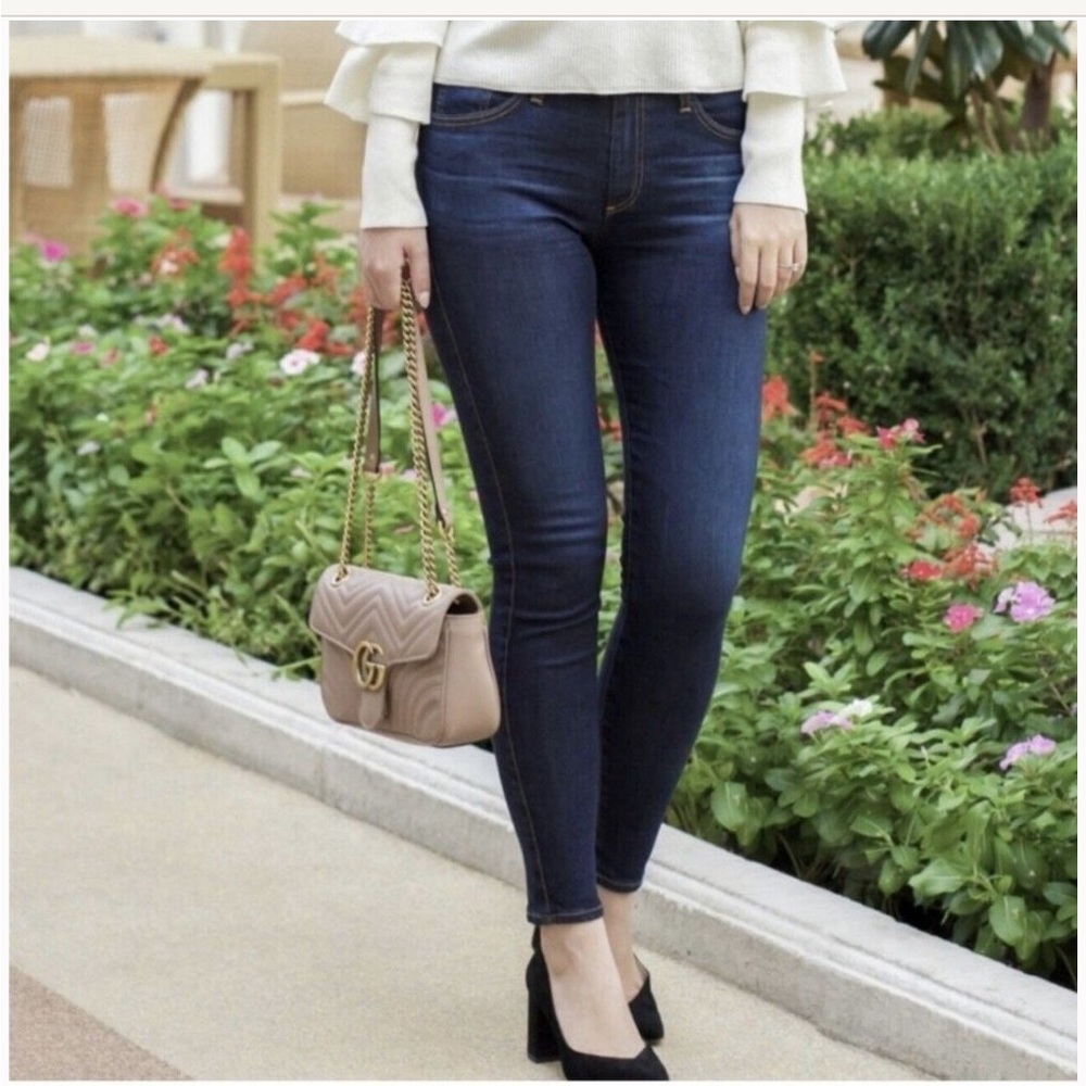 CAbi #755 Bree Skinny Jeans in Dark Indigo size 6